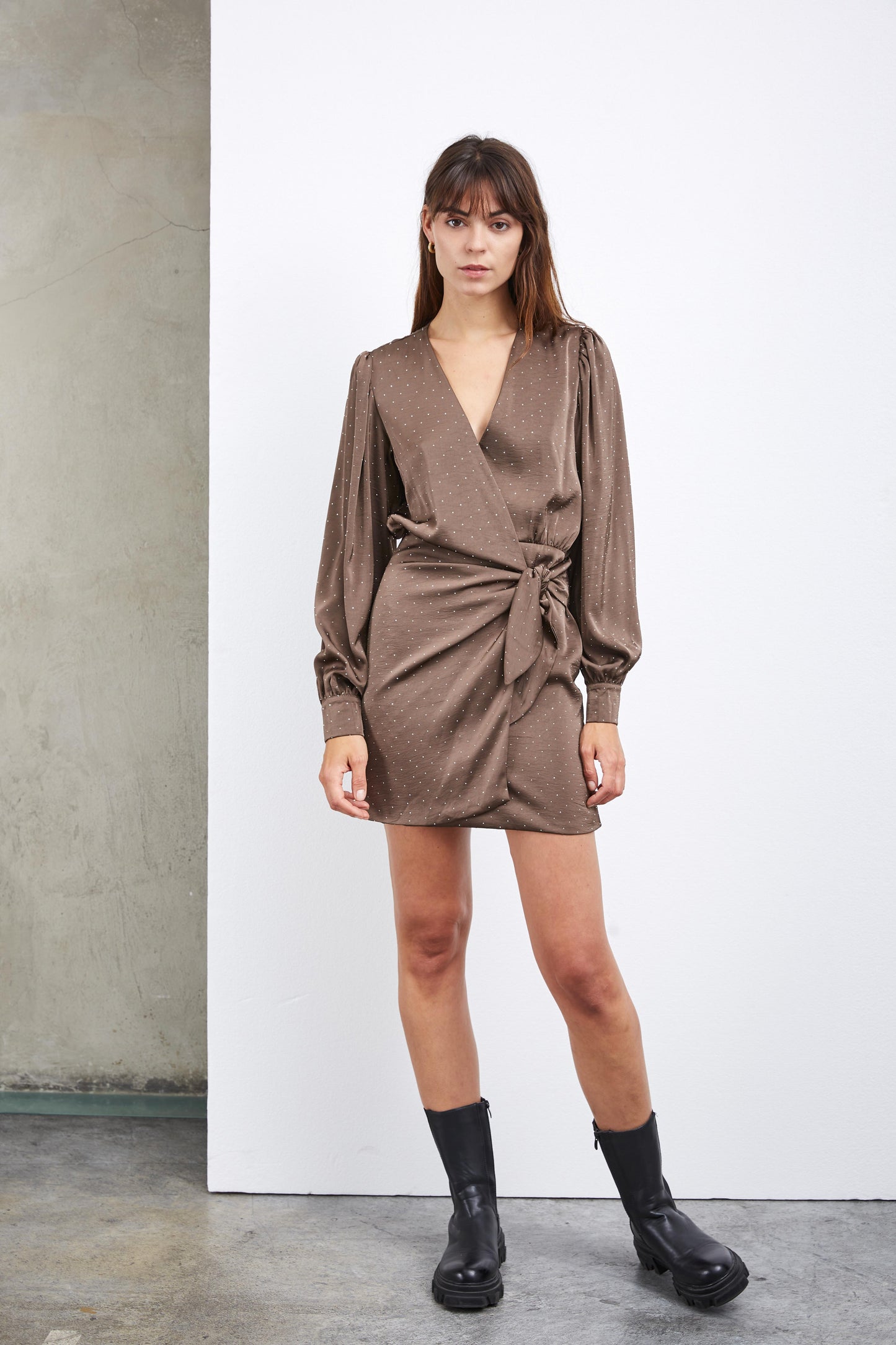 CHOCO WRAP DRESS WITH STRASS