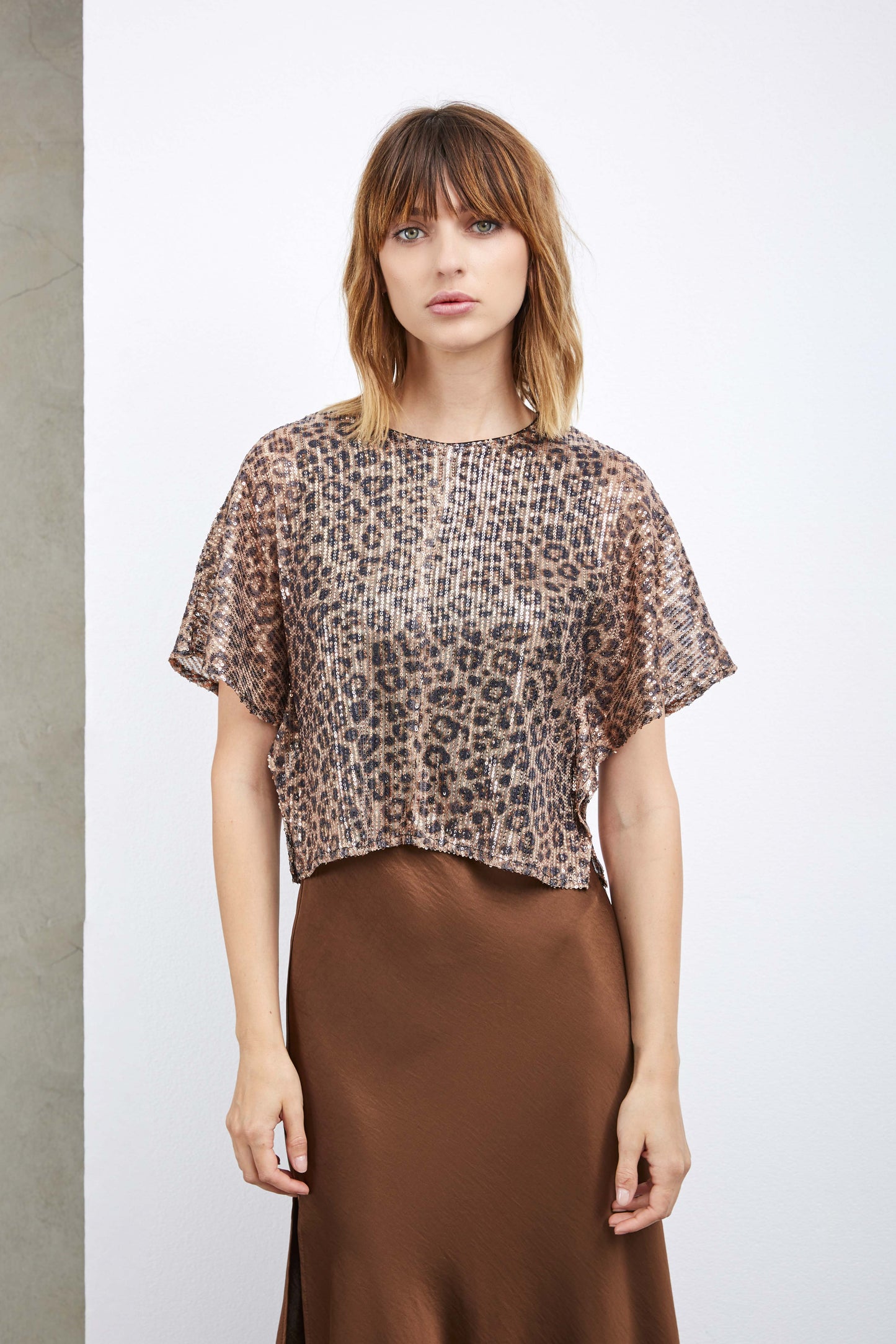 LEOPARD SEQUIN TOP