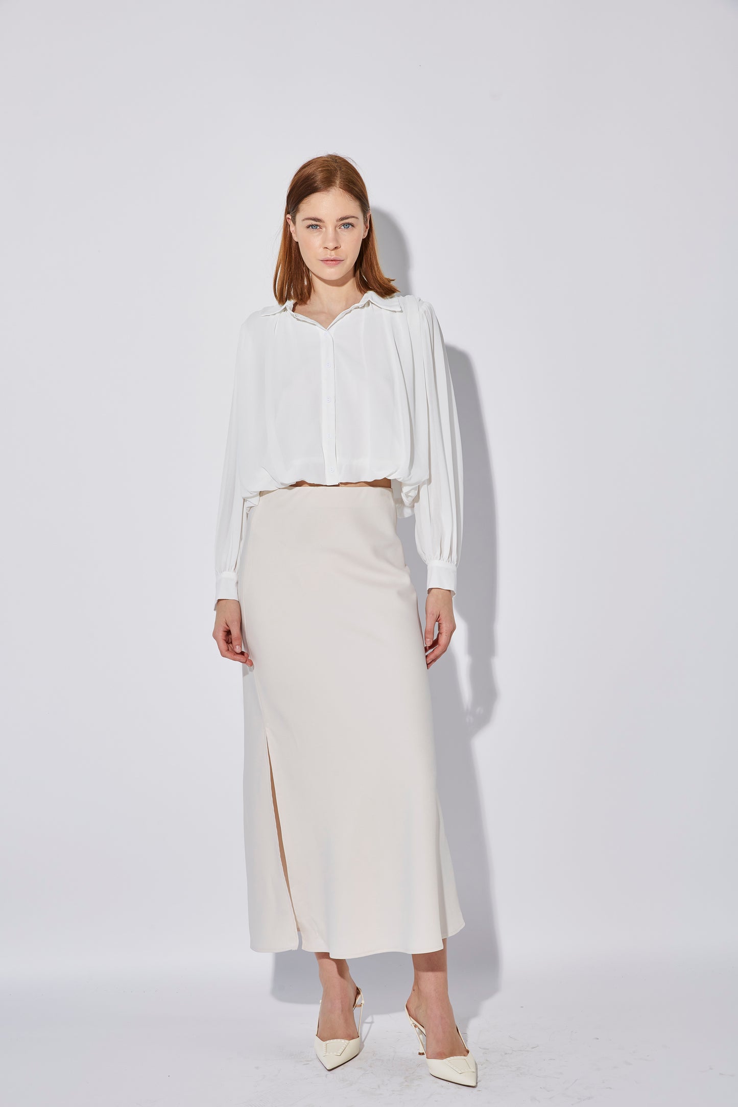 BEIGE SPLIT SKIRT